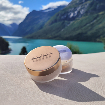 Preview: Charly-Baron-Cosmetics-Mineral-Cosmetics-natural-organic- mineral-loose-powder-puder-foundation-powder